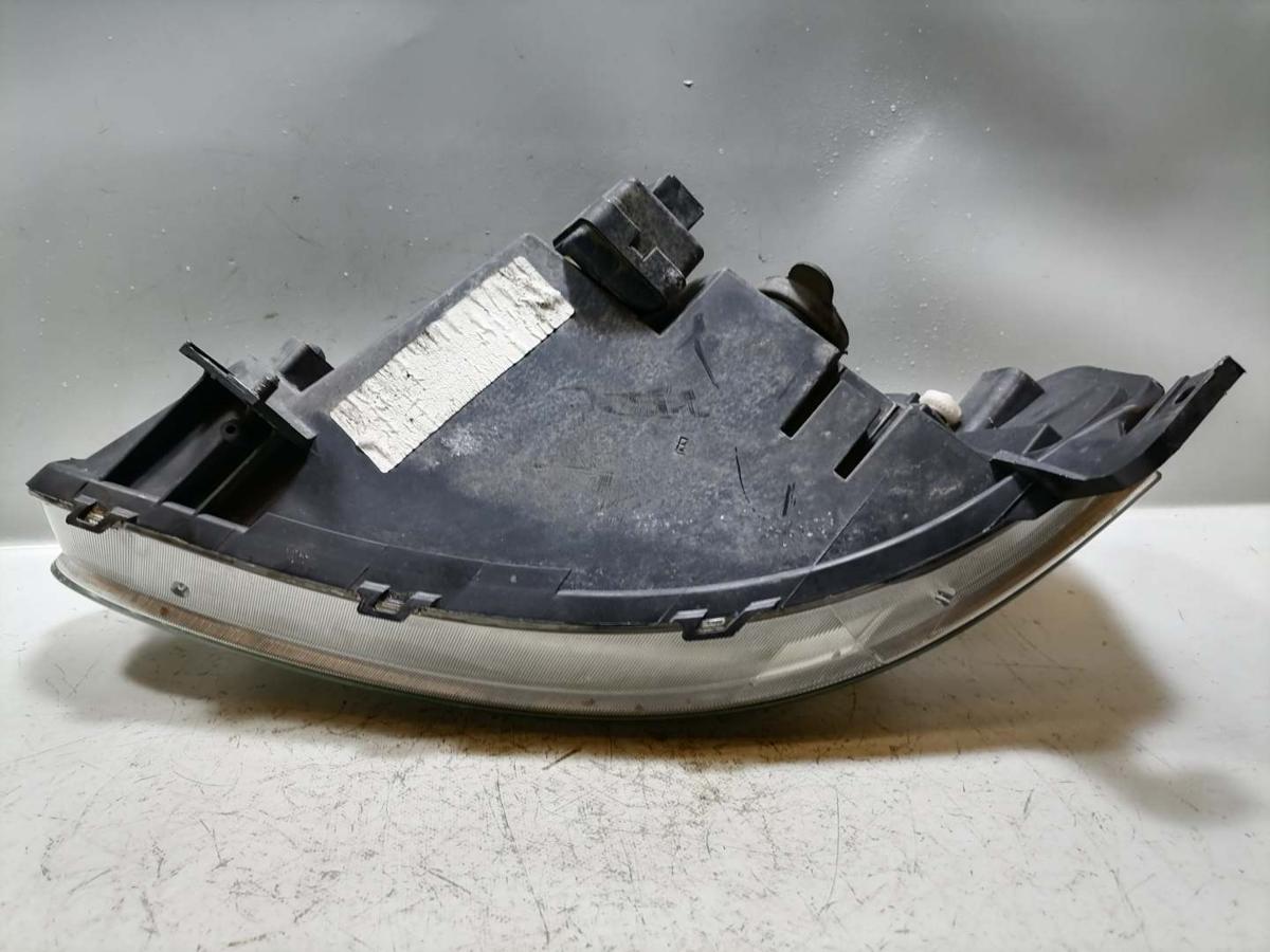 VW Fox original Scheinwerfer vorn rechts Halogen Bj.2010